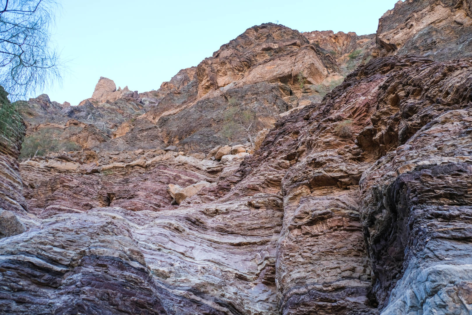 Spectrum Hike has picturesque views with its layers of rocks, a beautiful landscape, and a light breeze. Spectrum Hike is located at Wadi Ghub in Fujairah. These scenic mountains are popular for their multi-colored rock formations throughout the valley. Also known as Rainbow Mountains.